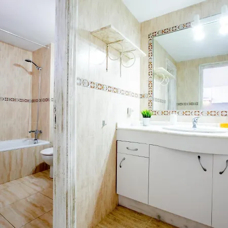 Stylish In Costa Adeje, Pool And Wi-fi Апартаменты Адехе